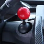 ⁦• مفتاح تشغيل السيارة على شكل فتيس⁩ - الصورة ⁦3⁩