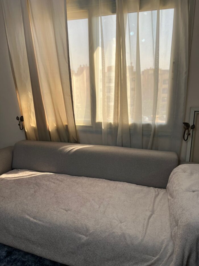 ⁦مرتبه تطريه للكنبه بيج⁩ - الصورة ⁦6⁩